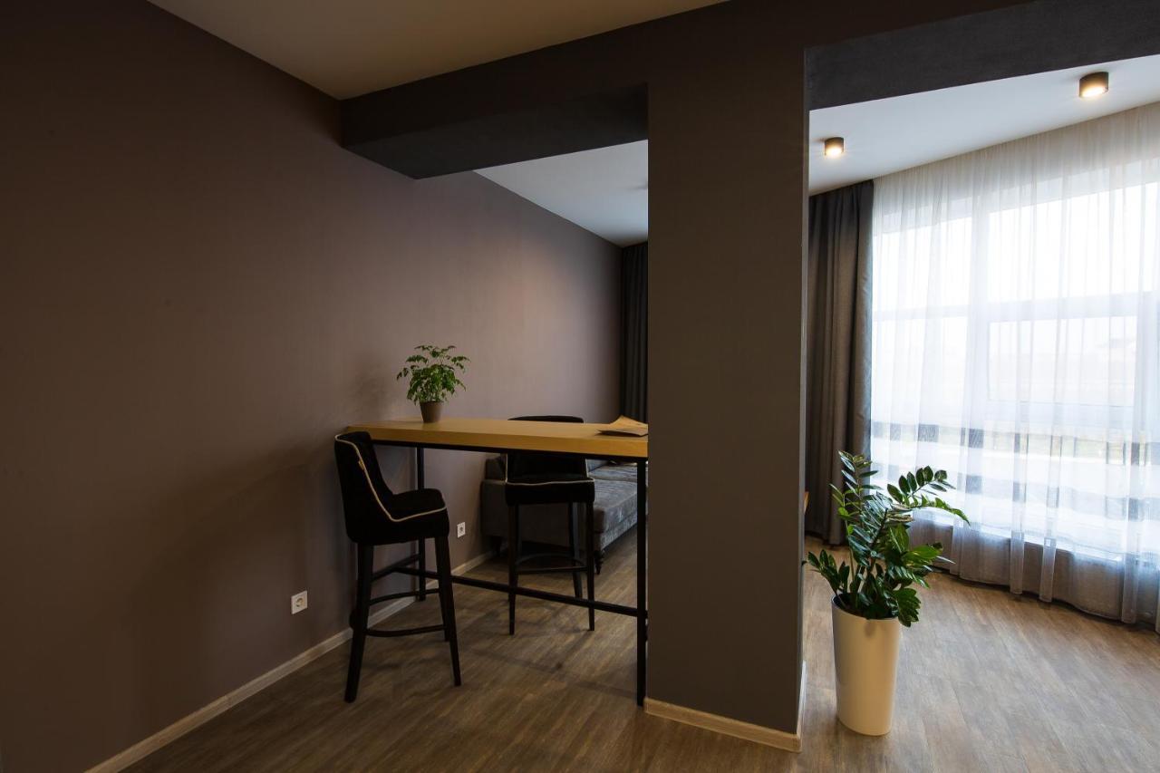 Geography Hotel Veresneve Ngoại thất bức ảnh